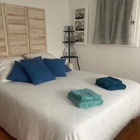 Appartement Duplex Lumineux Idealement Situe Ares Ngoại thất bức ảnh