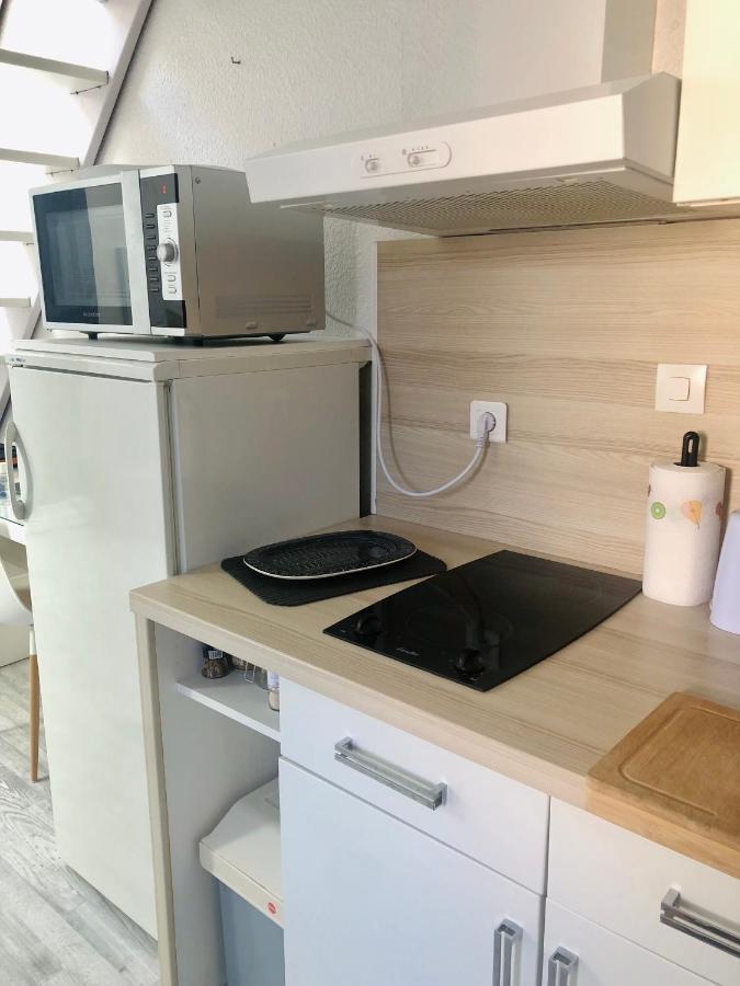 Appartement Duplex Lumineux Idealement Situe Ares Ngoại thất bức ảnh